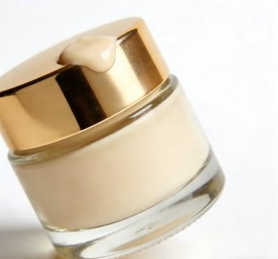From Concept to Shelf: Why Premium 1oz Clear Glass Jars are the Foundation of Luxury Skincare（images 1）