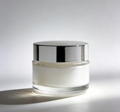 The Science of Stability: Technical Criteria for Selecting Cosmetic Glass Jars Wholesale（images 1）