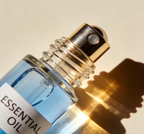Why Precision 10 ml Roller Bottles Prevent Product Leakage（images 1）