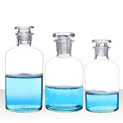 Eradicating Photolytic Decomposition in Amber Glass Reagent Bottles（images 1）