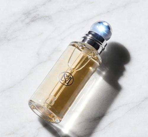 How Glass Roller Bottles Prevent Essential Oil Leakage During Travel（images 1）