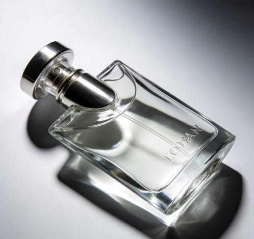 Por que é que os atomizadores de perfume pulverizam gotículas desiguais e como é que as calibrações precisas dos bicos garantem uma névoa fina (imagens 1)